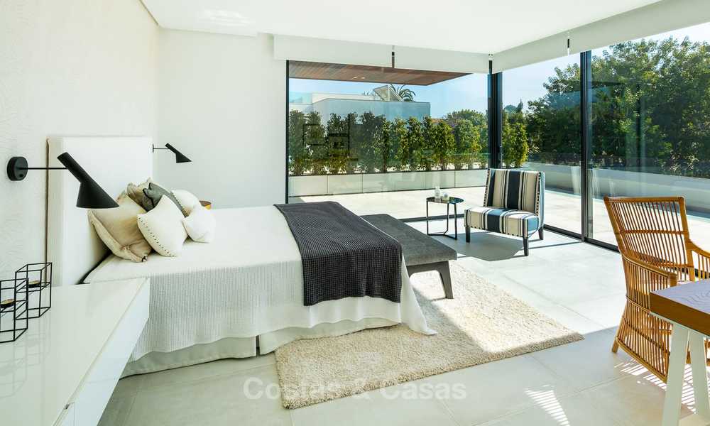 Spectacular new-built contemporary beachside villa for sale, ready to move in, Marbella - Estepona East 10518