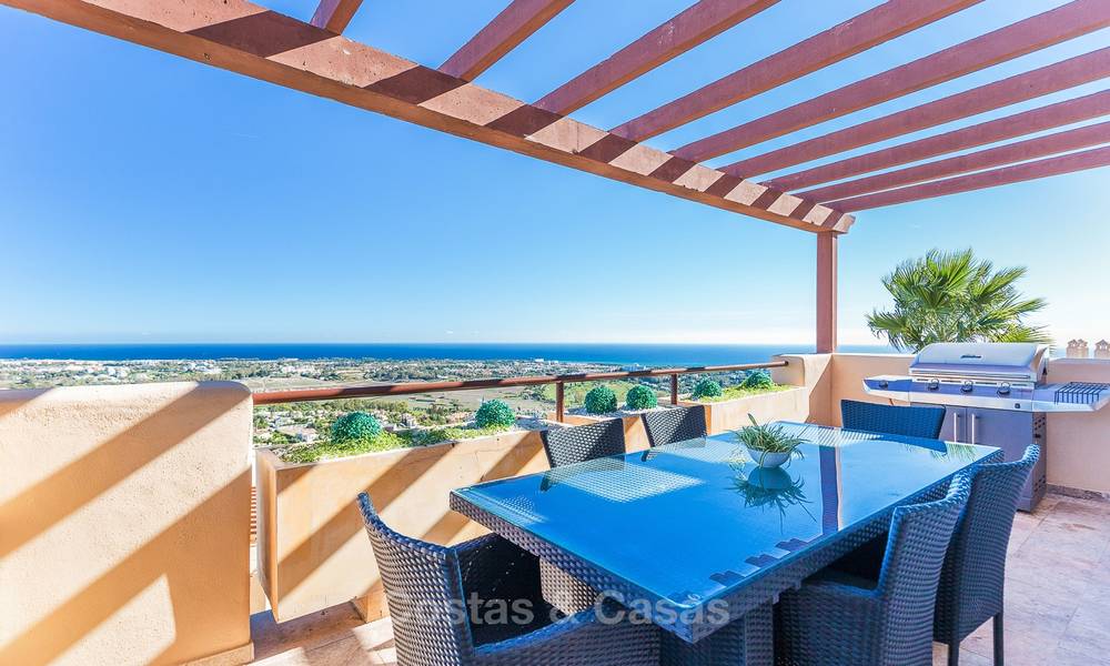 Luxury penthouse apartment with amazing panoramic sea and mountain views for sale, Benahavis, Marbella 10535