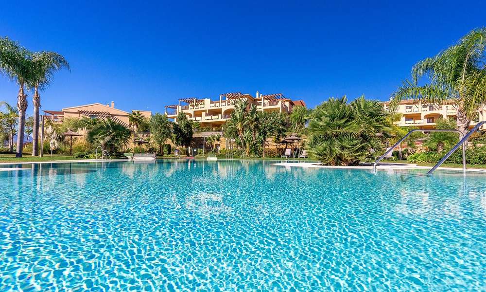 Luxury penthouse apartment with amazing panoramic sea and mountain views for sale, Benahavis, Marbella 10544