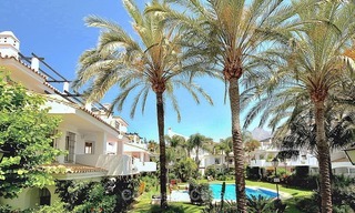 Conveniently located apartment in a popular development for sale, walking distance to Puerto Banus and the beach - Nueva Andalucia, Marbella 10603 