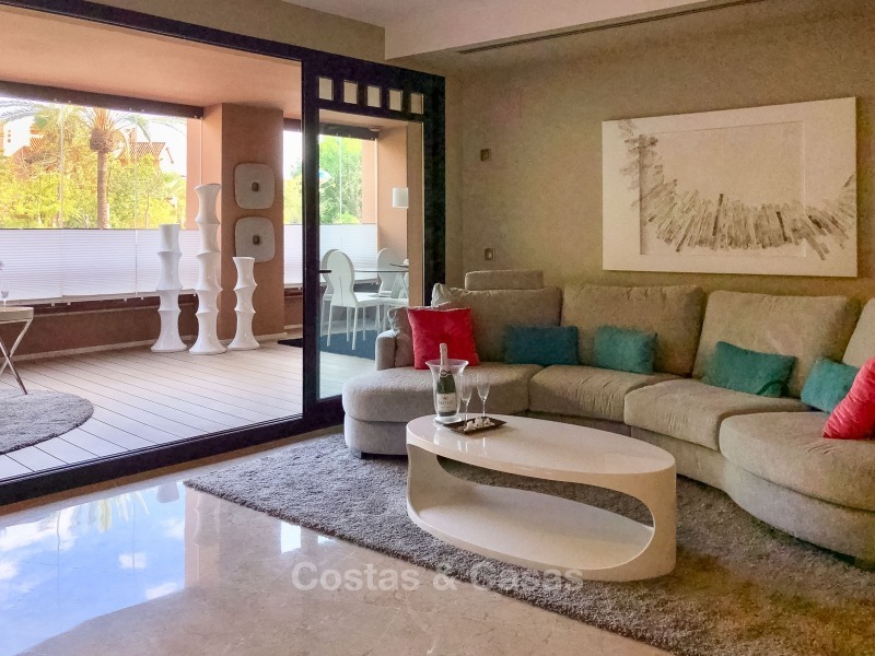 Opportunity: attractively priced quality apartment in a luxury beachfront complex for sale – San Pedro, Marbella 10729 