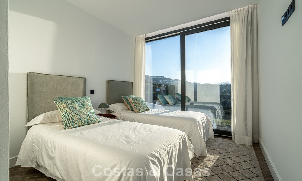New, exclusive, modern luxury villas in a prime golf resort for sale, Mijas, Costa del Sol 776772