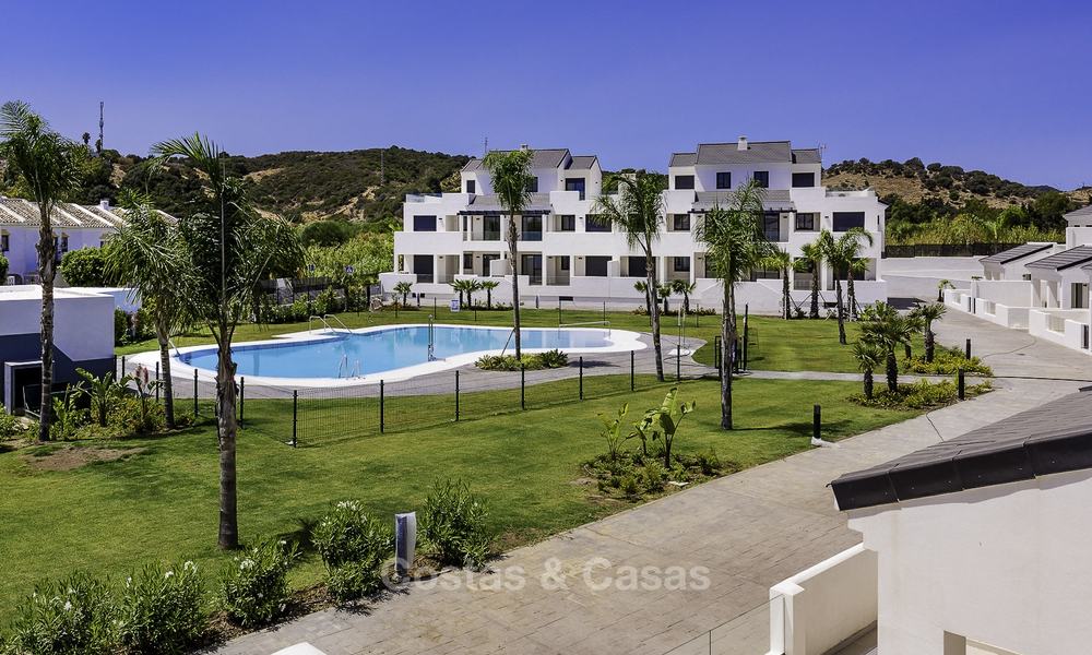 New modern beachside apartments for sale, ready to move in, Estepona 17091