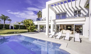 Stylish modern contemporary luxury villa for sale, beachside between Estepona and Marbella 11680 
