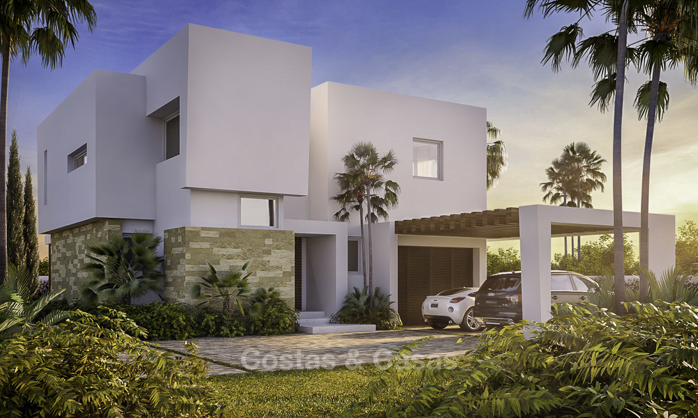 Exclusive contemporary golf villas with stunning golf and sea views for sale - East Marbella. Ready to move in. 15958