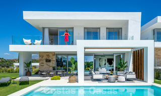 Exclusive contemporary golf villas with stunning golf and sea views for sale - East Marbella. Ready to move in. 26706 