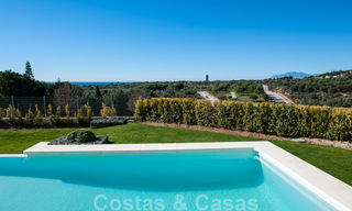 Exclusive contemporary golf villas with stunning golf and sea views for sale - East Marbella. Ready to move in. 39136 