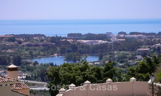Semi-detached house and a penthouse for sale with sea view in Marbella - Benahavis 29455 