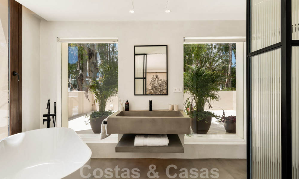 Exquisite new modern luxury villa for sale, beachside Los Monteros, East Marbella 26692
