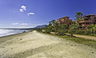 Attractive, spacious apartment in an exclusive beachfront complex for sale, between Marbella and Estepona 11756 
