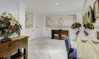 Luxury second line beach apartment in an exclusive complex for sale, centre of Marbella 11865 