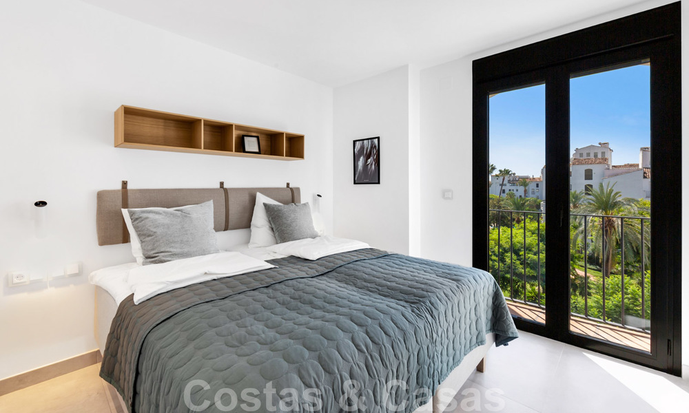 Fully renovated beachside luxury apartments for sale, ready to move into, in the centre of Puerto Banus, Marbella 28174