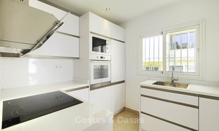 Fully renovated townhouse for sale in a beachfront urbanisation on the New Golden Mile, Estepona - Marbella 11996 