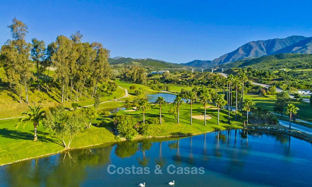Lovely brand new modern golf villas for sale close to the center of Estepona, Costa del Sol 12187