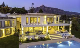 Prestigious luxury villa on an exceptional location for sale, frontline golf, sea views and ready to move in - Nueva Andalucia, Marbella 17136 