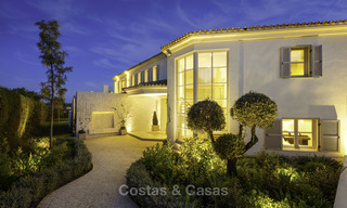 Prestigious luxury villa on an exceptional location for sale, frontline golf, sea views and ready to move in - Nueva Andalucia, Marbella 17144 