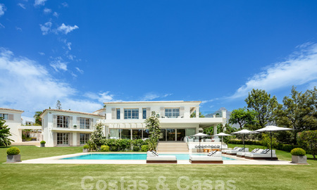 Prestigious luxury villa on an exceptional location for sale, frontline golf, sea views and ready to move in - Nueva Andalucia, Marbella 57166