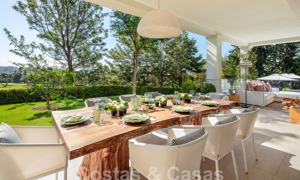 Prestigious luxury villa on an exceptional location for sale, frontline golf, sea views and ready to move in - Nueva Andalucia, Marbella 57170