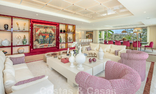 Prestigious luxury villa on an exceptional location for sale, frontline golf, sea views and ready to move in - Nueva Andalucia, Marbella 57178 