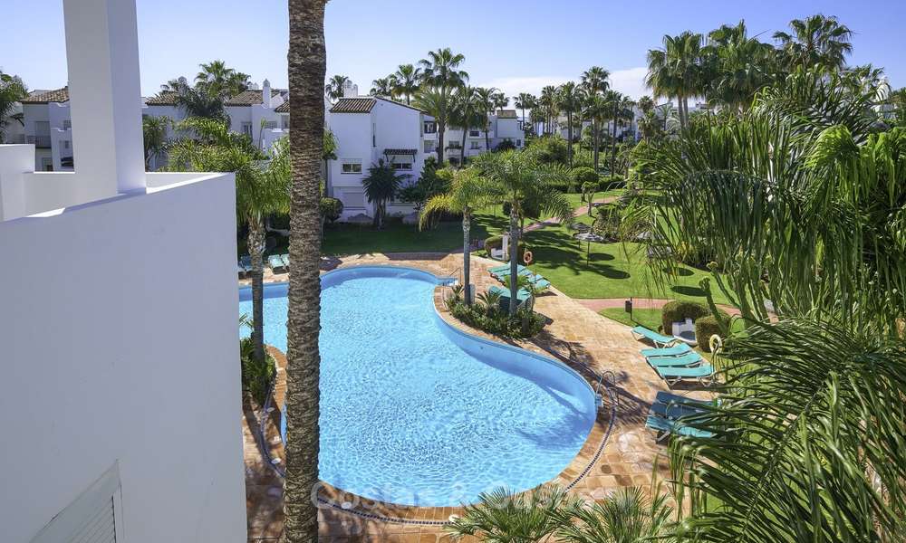 Modern, fully renovated apartment in a beachside complex for sale, New Golden Mile, between Marbella and Estepona 12235