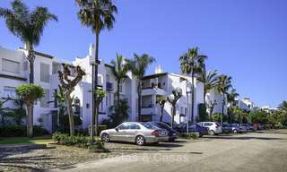 Modern, fully renovated apartment in a beachside complex for sale, New Golden Mile, between Marbella and Estepona 12237 