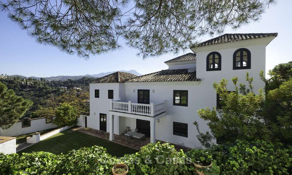 Charming traditional style villa with sea and mountain views for sale in El Madroñal, Benahavis, Marbella 12629