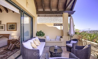 Spacious duplex penthouse apartment with panoramic views for sale between Estepona and Marbella 12679 