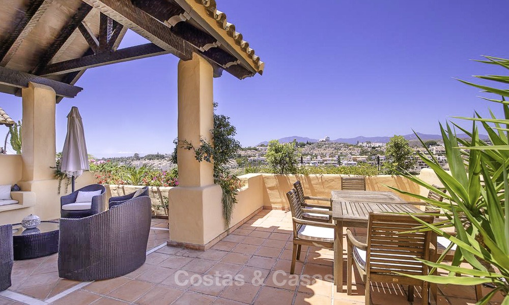 Spacious duplex penthouse apartment with panoramic views for sale between Estepona and Marbella 12684