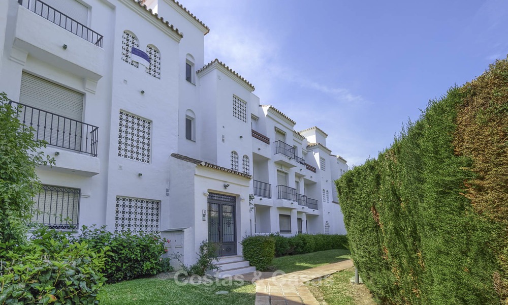 Fully renovated beachside penthouse apartment for sale on the New Golden Mile, between Estepona and Marbella 12807