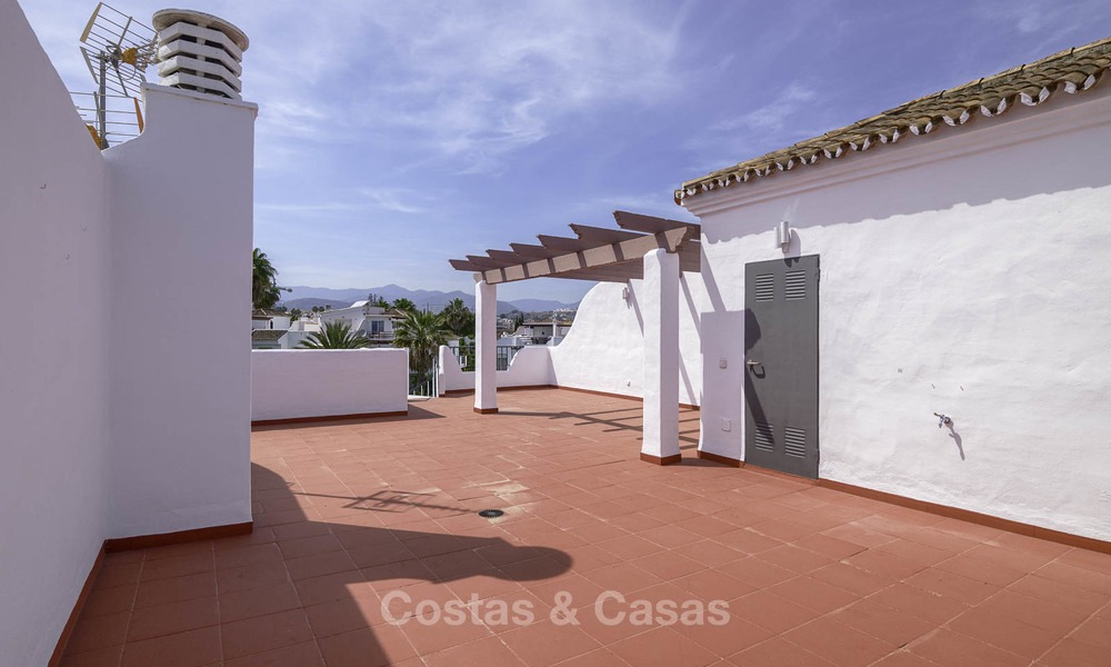 Fully renovated beachside penthouse apartment for sale on the New Golden Mile, between Estepona and Marbella 12836