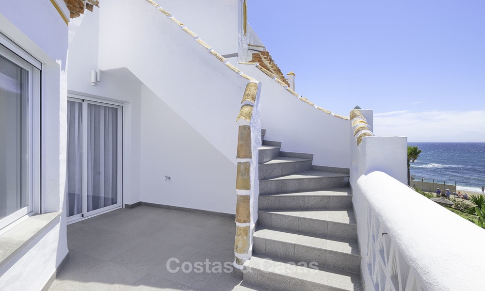 Fully renovated frontline beach penthouse apartment with amazing sea views for sale, Mijas Costa 12896