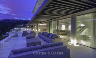 Brand new modern luxury villa with golf and sea views for sale, ready to move into, in a posh golf resort in Nueva Andalucia, Marbella - Benahavis 13303 