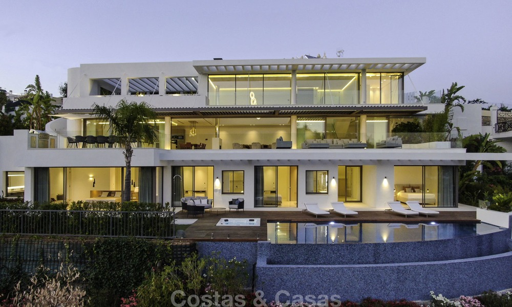 Brand new modern luxury villa with golf and sea views for sale, ready to move into, in a posh golf resort in Nueva Andalucia, Marbella - Benahavis 13309