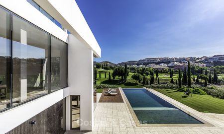 Stunning new modern contemporary luxury villa for sale, frontline golf in an exclusive resort, Benahavis, Marbella 13407