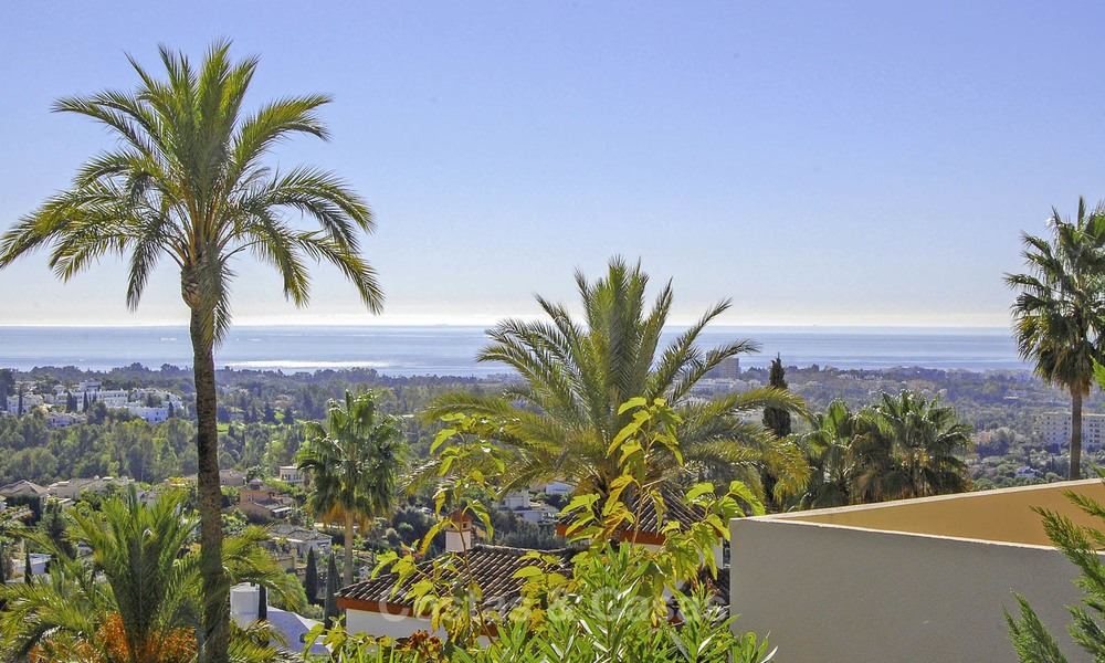 Albatross Hill: Apartments and penthouses with sea view for sale in Nueva Andalucia, Marbella 13389