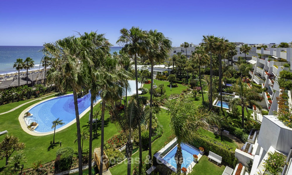 Very luxurious 4 bed penthouse apartment for sale in an exclusive beachfront complex, Puerto Banus, Marbella 13658
