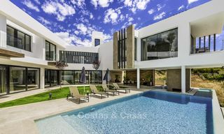 Ready to move in new modern villa with panoramic sea and golf views for sale in Benahavis - Marbella 13638 