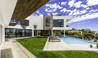 Ready to move in new modern villa with panoramic sea and golf views for sale in Benahavis - Marbella 13639 