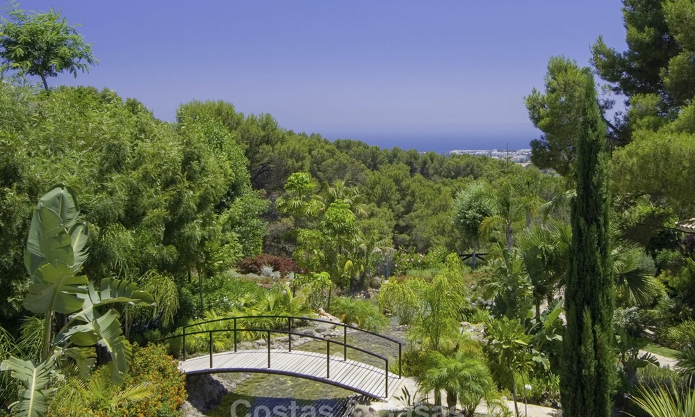 Aloha Park: Spacious exclusive apartments and penthouses for sale in Nueva Andalucia, Marbella 13748