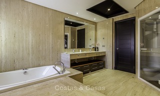 Exceptional luxury beachfront penthouse apartment for sale in a prestigious complex, Puerto Banus, Marbella 13883 