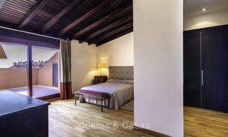 Exceptional luxury beachfront penthouse apartment for sale in a prestigious complex, Puerto Banus, Marbella 13885 