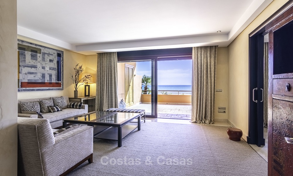 Exceptional luxury beachfront penthouse apartment for sale in a prestigious complex, Puerto Banus, Marbella 13901