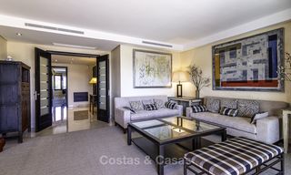 Exceptional luxury beachfront penthouse apartment for sale in a prestigious complex, Puerto Banus, Marbella 13904 