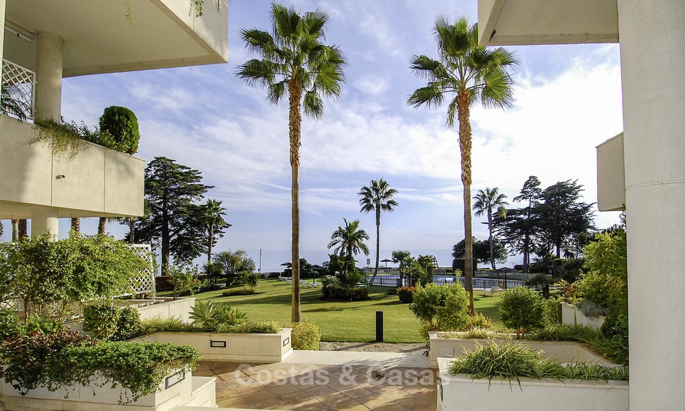 Los Granados Playa: Apartments and Penthouses for sale in a luxury beach complex on the New Golden Mile, between Marbella and Estepona 13955