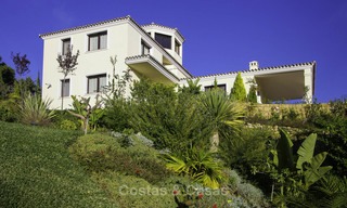 For sale: classical villa with panoramic sea views and guest house in a world class golf resort in Benahavis - Marbella 14162 