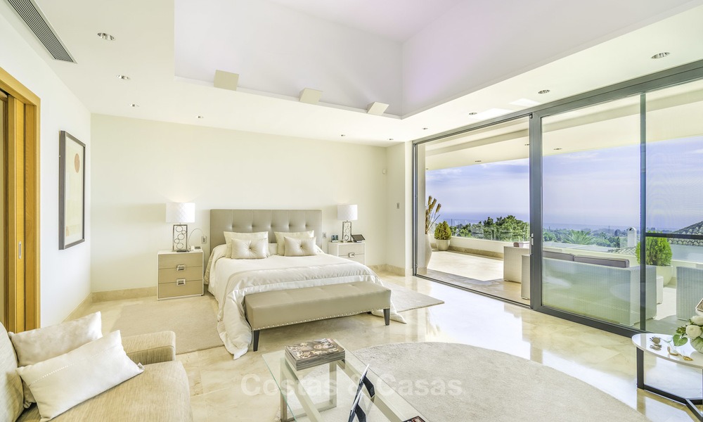 Awesome, super deluxe 5 bed penthouse apartment with panoramic sea views for sale in Sierra Blanca on the Golden Mile, Marbella 14275