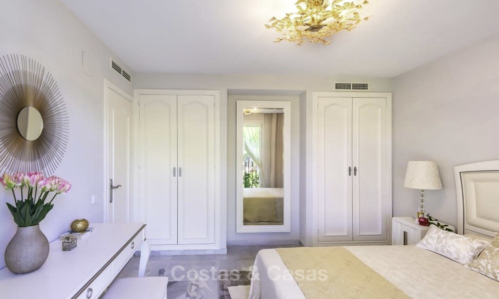 Gigantic, very stylish 4-bedroom penthouse apartment for sale in a prestigious beachside complex, Marbella - Estepona 14335