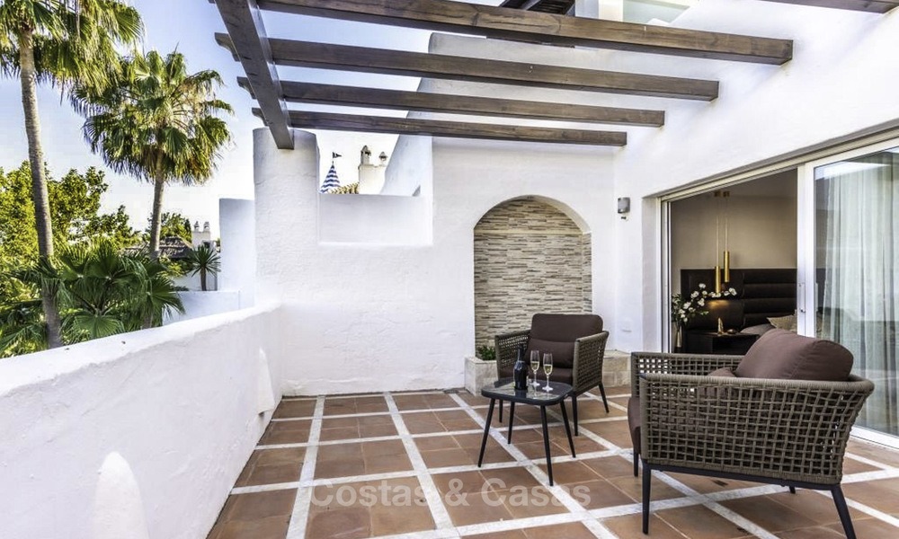 Gigantic, very stylish 4-bedroom penthouse apartment for sale in a prestigious beachside complex, Marbella - Estepona 14342