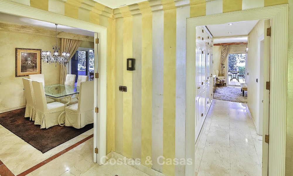 Attractive spacious garden apartment for sale in a prestigious Sierra Blanca complex on the Golden Mile in Marbella 14394