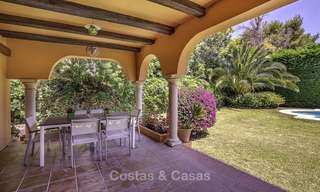 Cosy Mediterranean style villa for sale, walking distance to the beach, in a prestigious urbanisation, between Estepona and Marbella 14439 